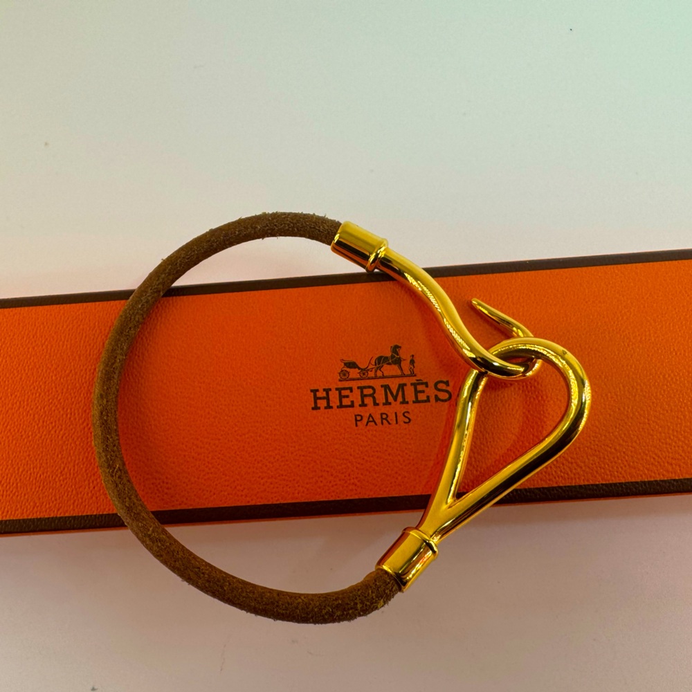 Hermès Suede Hook Bracelet Authentic Gold Plated Hermes Equestrian 1995 Vintage - Picture 10 of 12